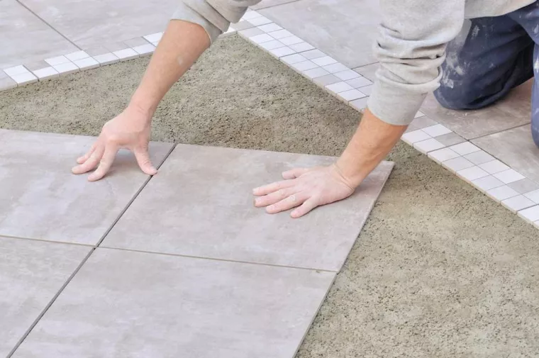 Comment poser du carrelage pour agrandir visuellement une pièce ?, Crespin, BJ Bat Concept